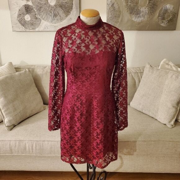 Betsey Johnson Illusion Mock Neck Star Lace Dress - Picture 3 of 13